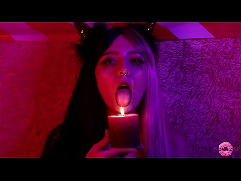 ❤️ Passionéierte Blowjob vum Sexy Succubus mat Mond Erfëllung ☑ Fucking bei eis ❌️❤